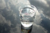 Četiri znaka koja vas upozoravaju da vašem telu nedostaje voda