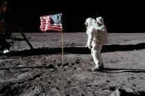 Prvi čovek na Mesecu